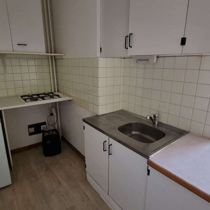 Location appartement 1 pièce 25 m² Gaillard (74240)