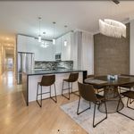 Rent 4 bedroom apartment of 3000 m² in Chicago