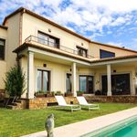 Rent 5 bedroom house of 359 m² in Olivella