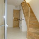 Appartement de 61 m² avec 3 chambre(s) en location à Aigues-Vives