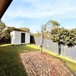 Rent 5 bedroom house in Newcastle