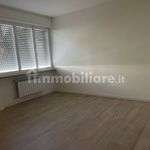 Affitto 3 camera appartamento di 130 m² in Udine