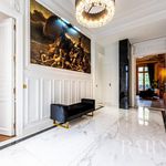 Appartement de 200 m² avec 4 chambre(s) en location à Champs-Elysées, Madeleine, Triangle d’or