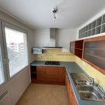 Pronajměte si 3 ložnic/e byt o rozloze 83 m² v České Budějovice