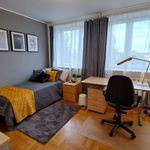 Wynajmij 4 sypialnię apartament z 107 m² w Warsaw
