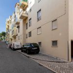Rent 2 bedroom apartment of 48 m² in Parede