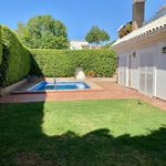 Rent 6 bedroom house of 399 m² in Málaga