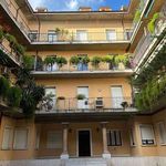 Affitto 5 camera appartamento di 90 m² in Verona