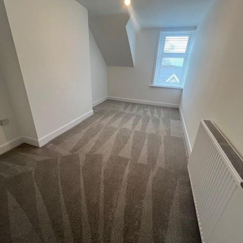 2 bedroom flat to rent Westbourne