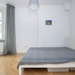 Wynajmij 3 sypialnię apartament z 77 m² w Warsaw