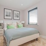 Rent 3 bedroom flat in Kingston upon Thames