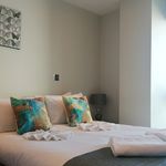 Rent 1 bedroom flat of 61 m² in London
