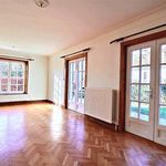 Rent 3 bedroom house of 500 m² in Waterloo