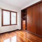 Rent 6 bedroom house of 350 m² in İstanbul