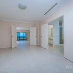 Rent 4 bedroom house of 870 m² in Yanchep