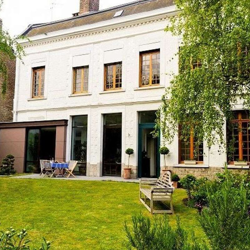 Location maison 10 pièces 300 m² Valenciennes (59300)