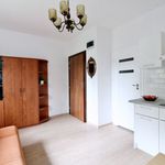 Wynajmij 1 sypialnię apartament z 17 m² w Warszawa