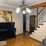 Rent 6 bedroom apartment of 80 m² in Genoa