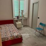 Affitto 2 camera appartamento di 100 m² in Viareggio