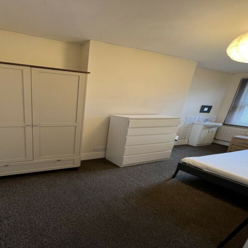 Double Room To Let - Croydon - £675
 	 	pm Broad Green
