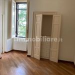 Affitto 5 camera casa di 150 m² in Putignano