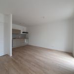Rent 3 bedroom apartment of 72 m² in Châtellerault