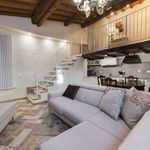 Rent 4 bedroom apartment of 75 m² in Florence