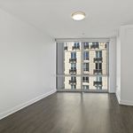 Rent 4 bedroom apartment of 3425 m² in Chicago