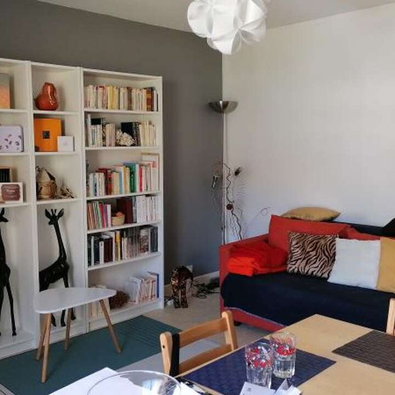 Location appartement 3 pièces 65 m² Bourges (18000)