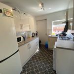 Rent 4 bedroom house in Horsforth