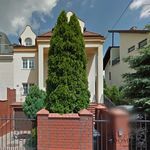 Wynajmij 7 sypialnię dom z 550 m² w Warszawa