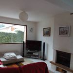 Rent 5 bedroom house of 98 m² in Crolles
