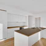Rent 3 bedroom apartment of 157 m² in Hellerup