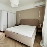 Wynajmij 4 sypialnię apartament z 82 m² w Wrocław