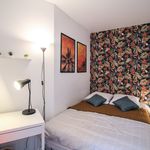 Rent a room of 86 m² in Rueil-Malmaison