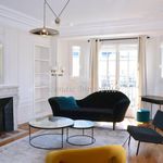 Rent 3 bedroom apartment of 126 m² in Paris