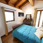 Rent 5 bedroom house of 290 m² in Aprica