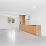Rent 3 bedroom house of 134 m² in Hellerup