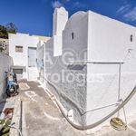 Ενοικίαση 1 υπνοδωμάτια σπίτι από 763 m² σε Santorini