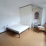 Affitto 3 camera casa di 103 m² in Genova