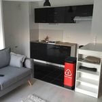 Appartement de 420 m² avec 2 chambre(s) en location à Maromme