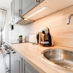 Rent 2 bedroom apartment of 95 m² in Praha