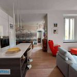 Affitto 2 camera appartamento di 63 m² in Milano