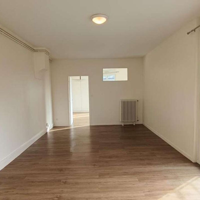 Location appartement 3 pièces 63 m² Reims (51100)