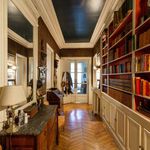 Rent a room of 140 m² in Paris