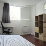 Rent a room of 89 m² in Paris