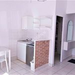 Rent 1 bedroom apartment of 17 m² in Reims