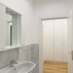Rent 2 bedroom apartment of 100 m² in Milano