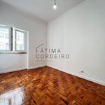 Rent 3 bedroom apartment of 80 m² in Almada Municipality