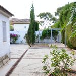 Rent 4 bedroom house of 320 m² in L'Eliana